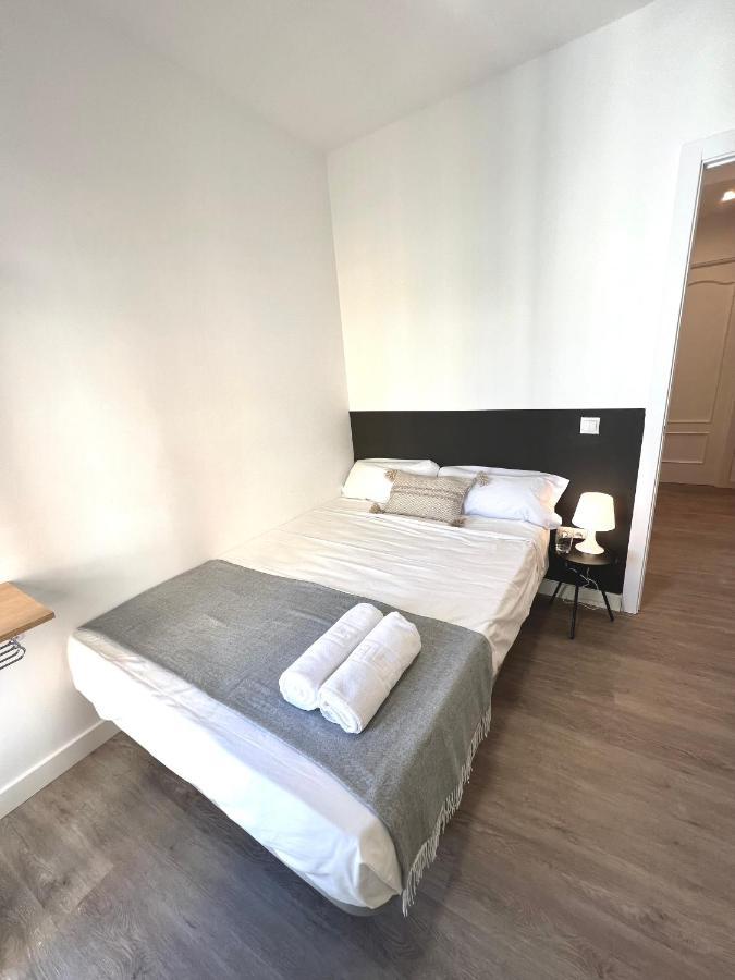 Casa De Huespedes Mi Lla Hotell Madrid Eksteriør bilde