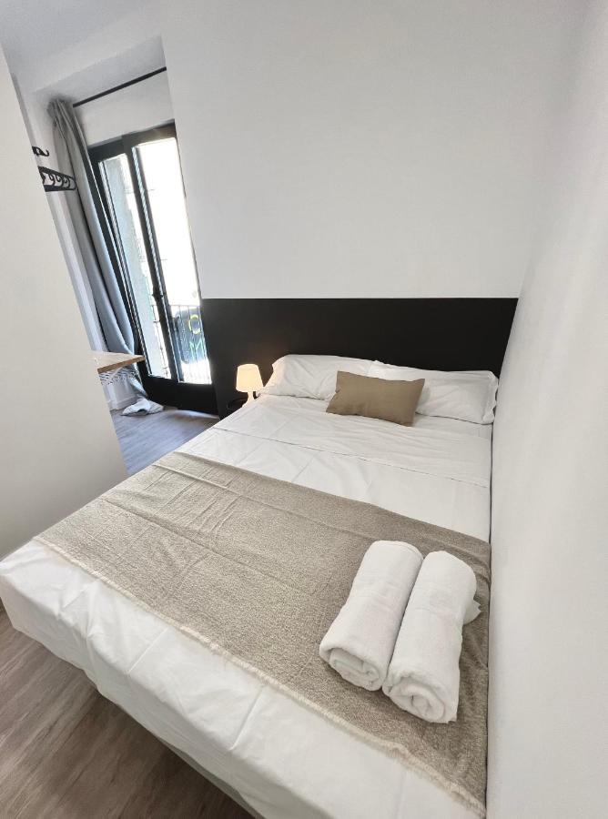 Casa De Huespedes Mi Lla Hotell Madrid Eksteriør bilde